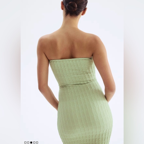 BNWT H&M Textured Bandeau Dress - Picture 2 of 4